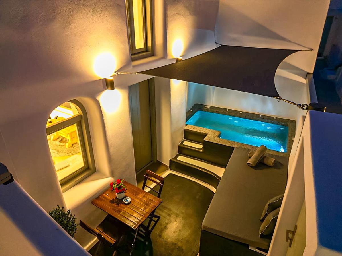 Tiara Suites Santorini Fira  Exterior photo