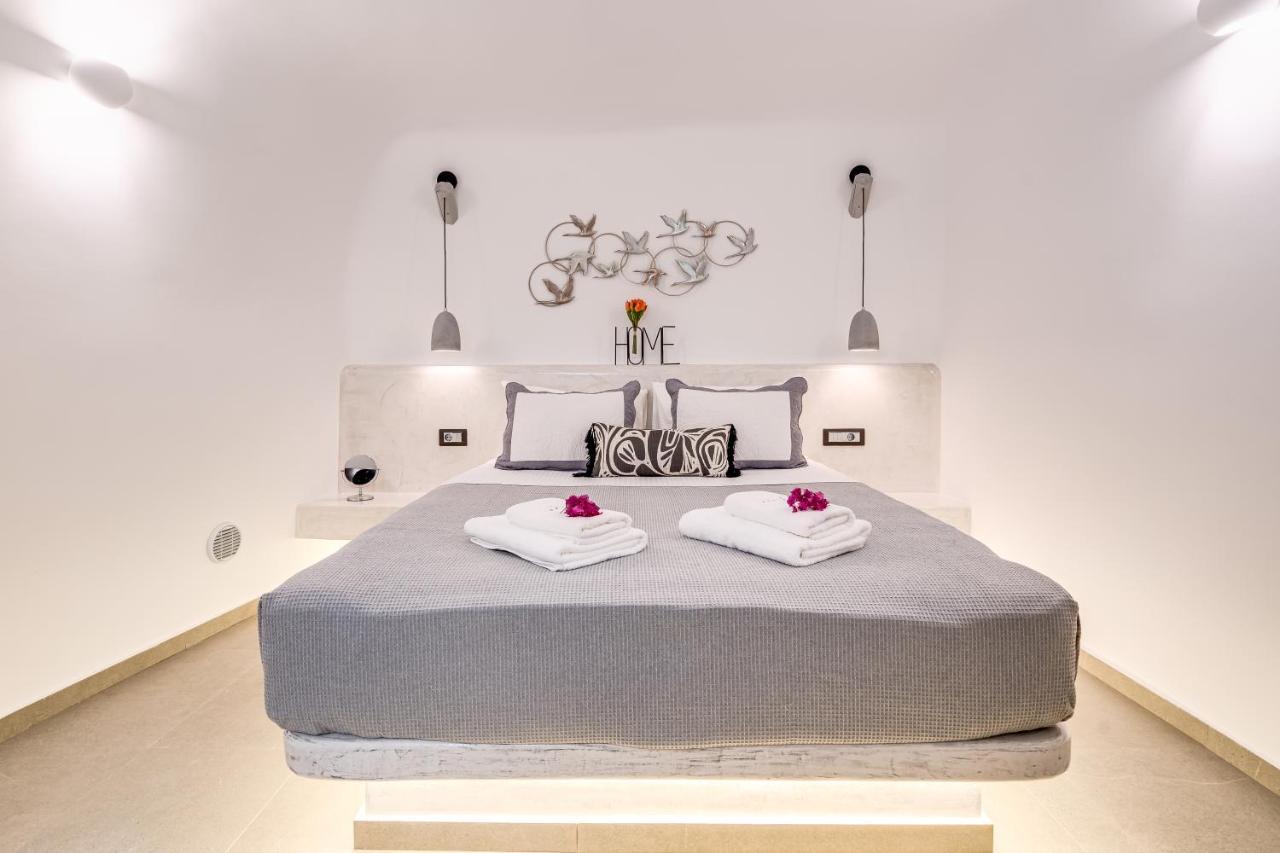 Tiara Suites Santorini Fira  Exterior photo